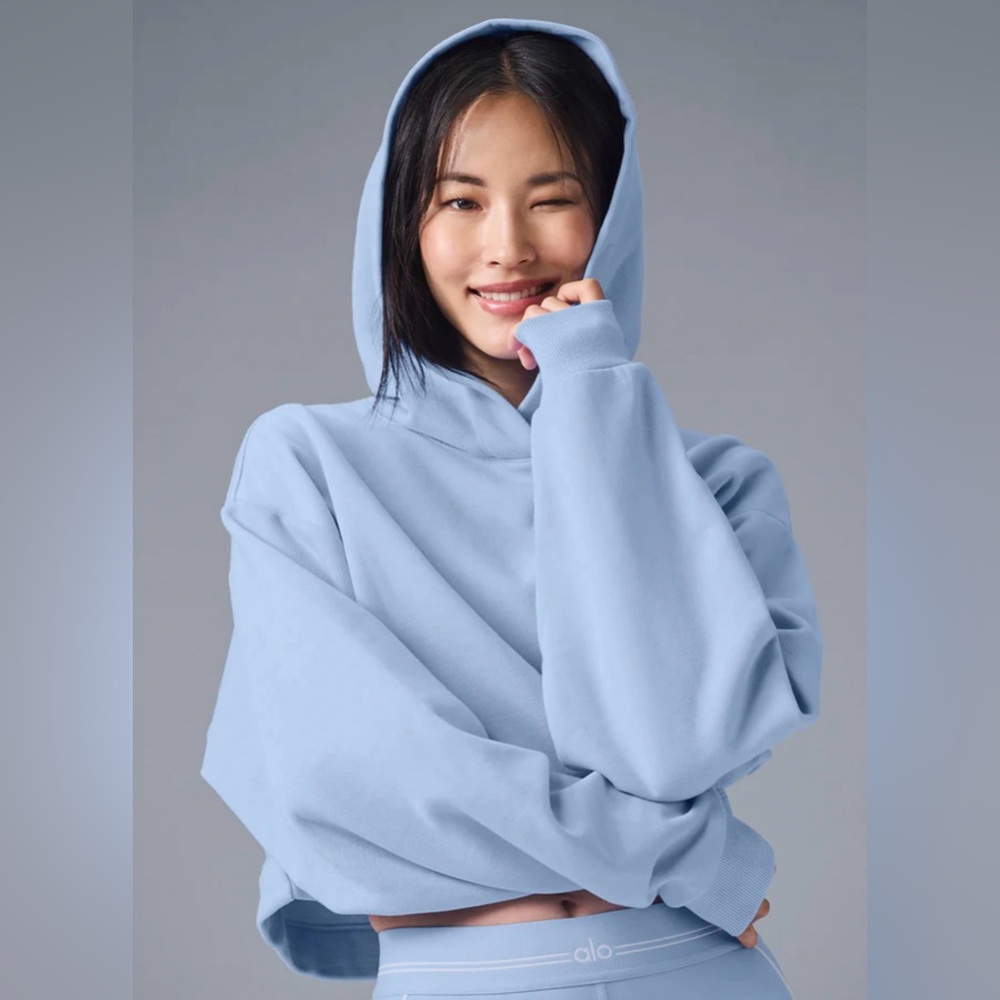 Alo Yoga Bae Hoodie Seashell Blue Size Medium